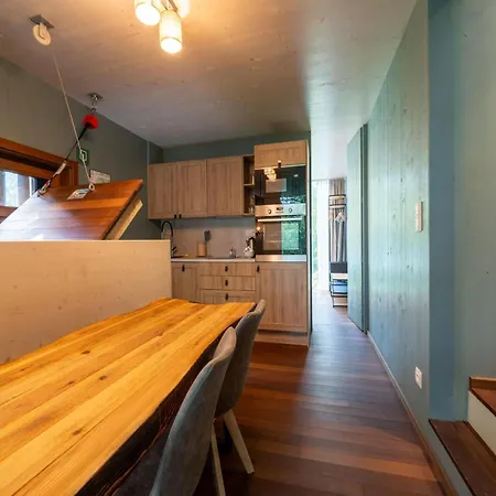 Modern Retreat With Rooftop Tatil Evi *